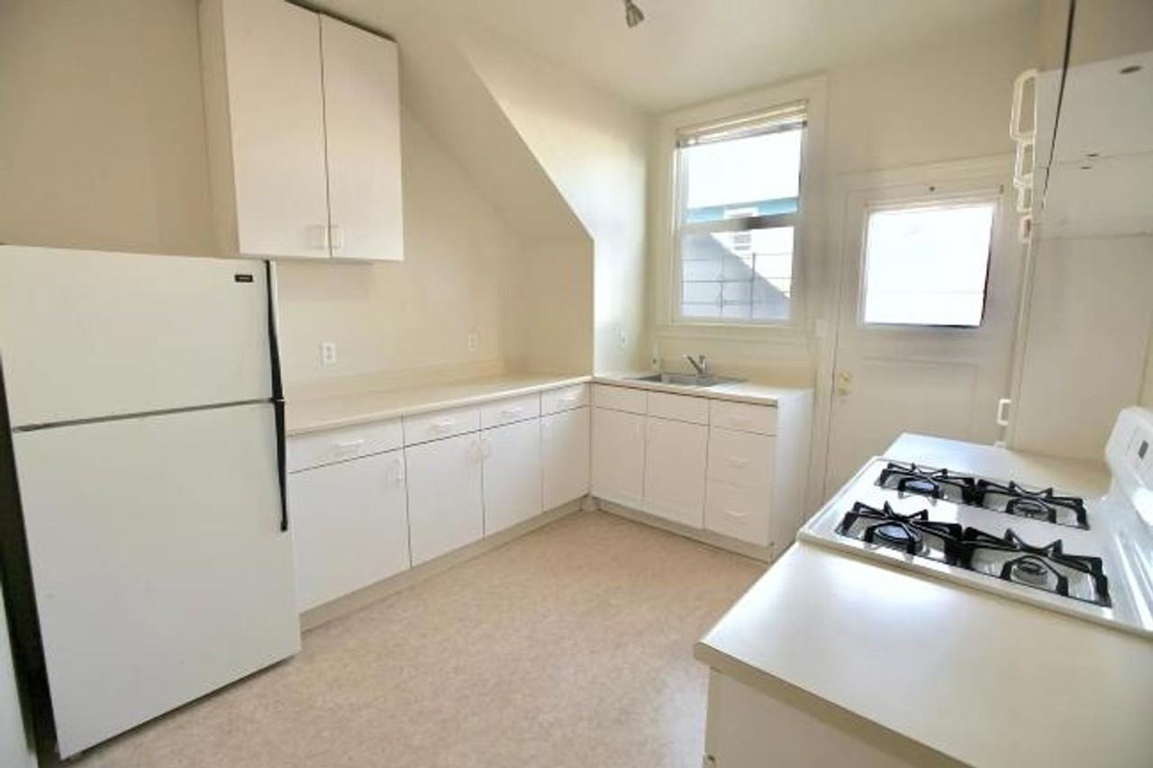 2337 Prince St - Photo 6 of 14