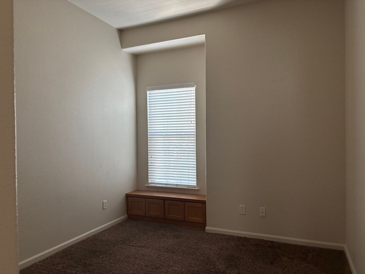 2941 E Decatur Ave - Photo 6 of 13
