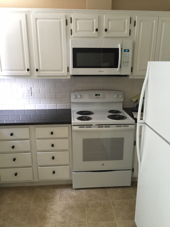 711 N Avalon Rd - Photo 2 of 2