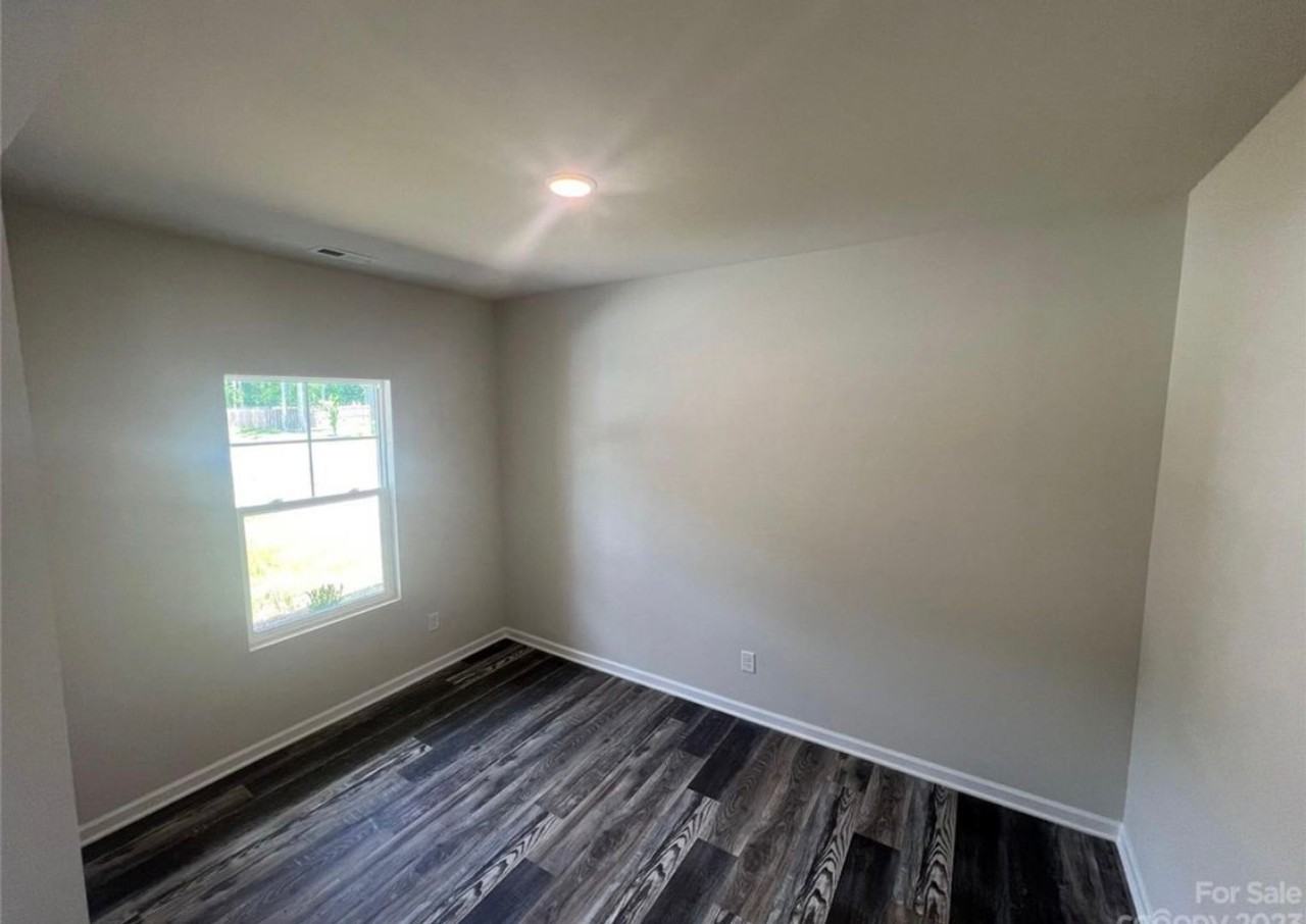 1243 Stonewyck Dr - Photo 6 of 15