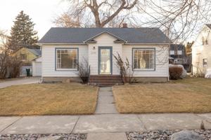 featured image of 2208 Pine St