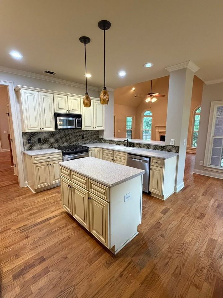 254 Southfield Ct - Photo 5 of 29