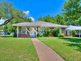 401 E Kerr Dr - Photo 1 of 1