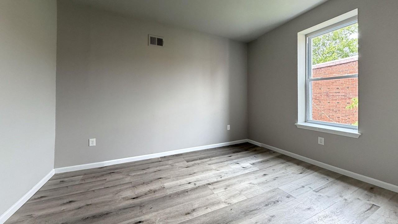 5635 Kingsessing Ave - Photo 6 of 19