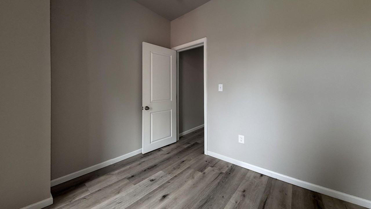 5635 Kingsessing Ave - Photo 7 of 19