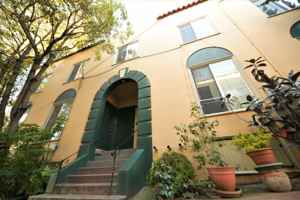 featured image of 536 536 - 542 Merritt Avenue