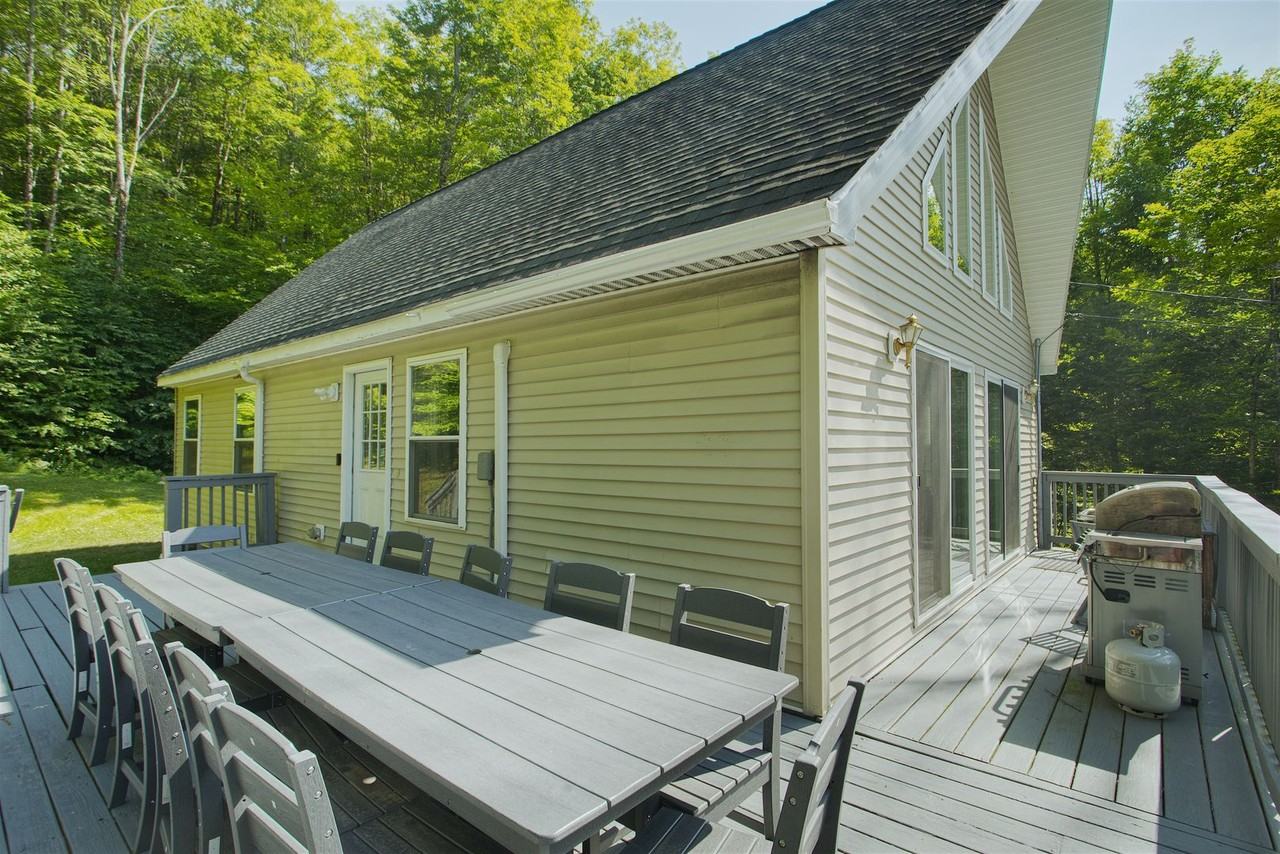 26 Durgin Cir - Photo 2 of 12