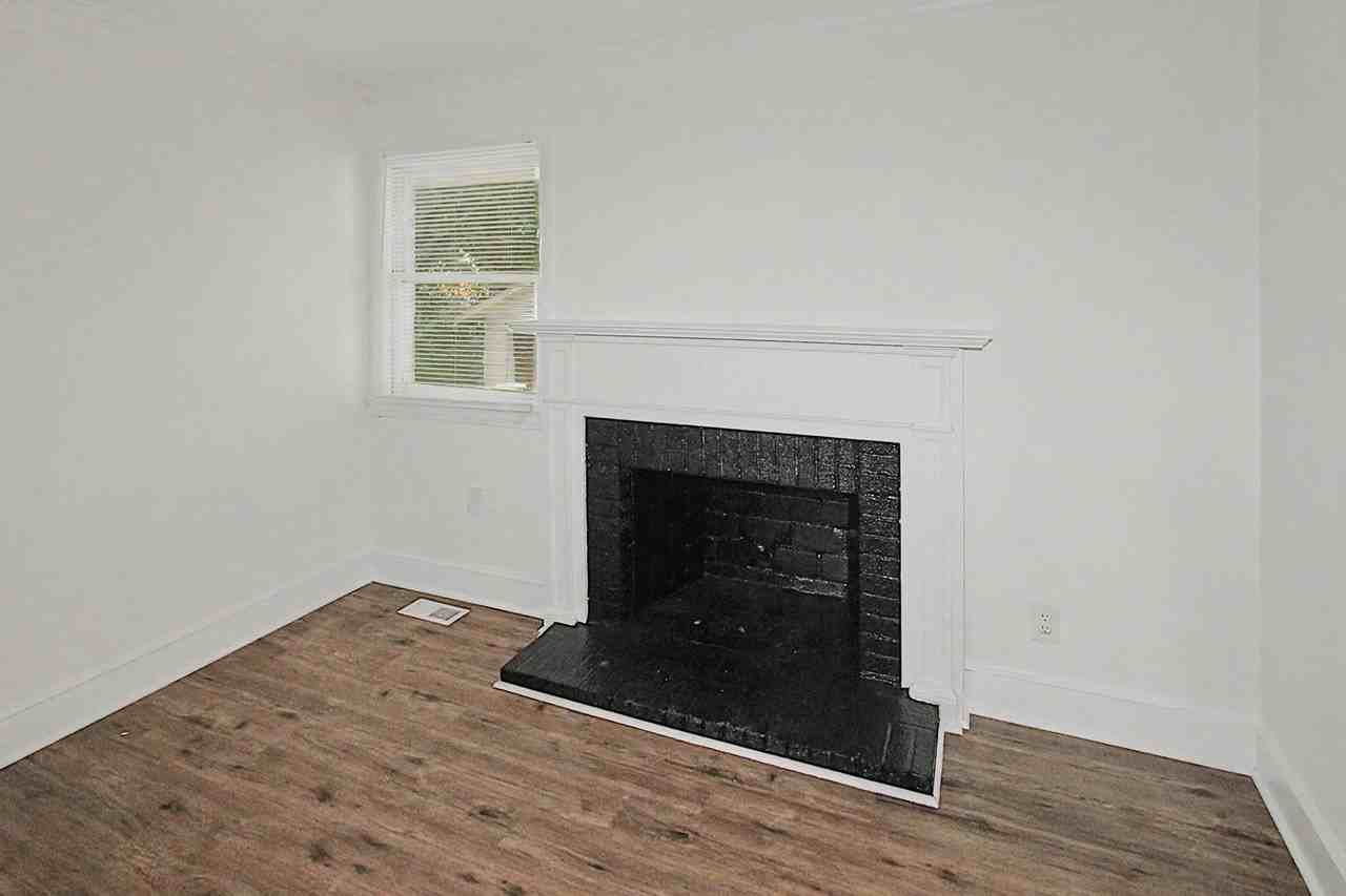 2517 Rachel St - Photo 3 of 18