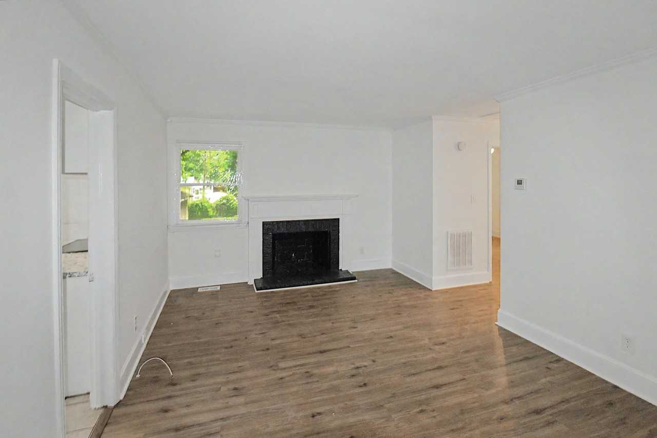 2517 Rachel St - Photo 4 of 18