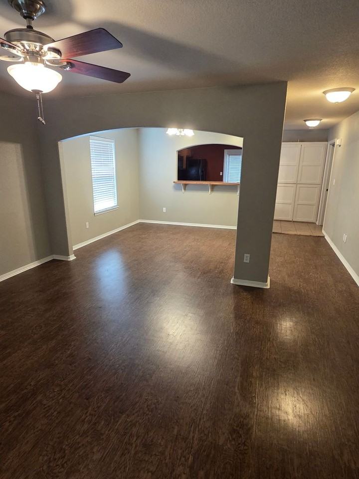 4535 W Sweetgum Ln - Photo 3 of 13