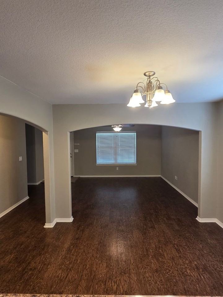4535 W Sweetgum Ln - Photo 4 of 13