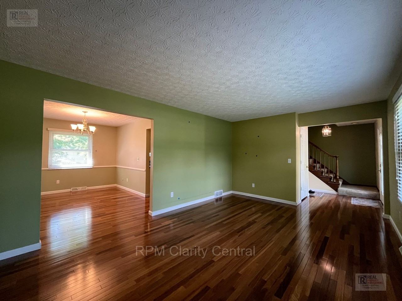 488 Clark State Rd - Photo 3 of 10
