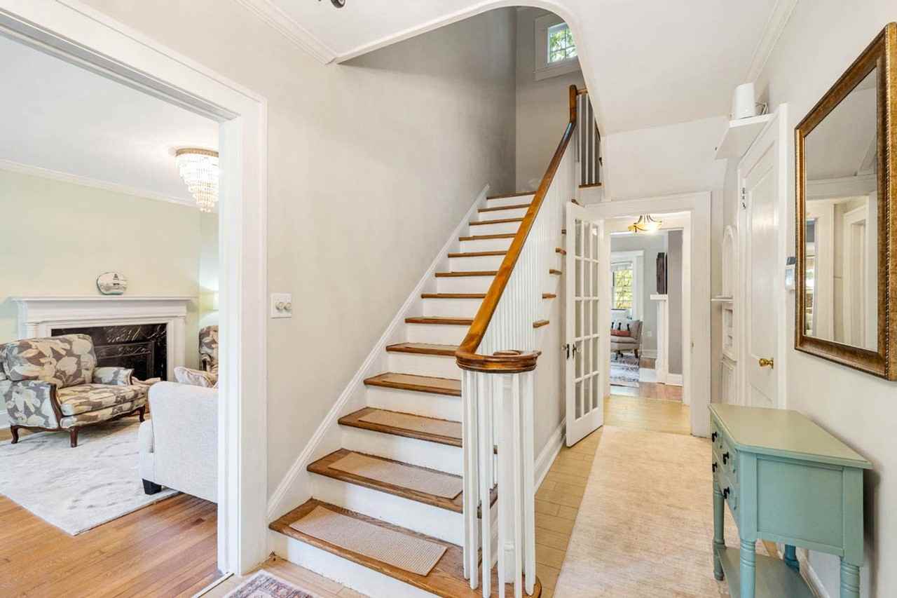 617 Fountain Pl - Photo 5 of 37