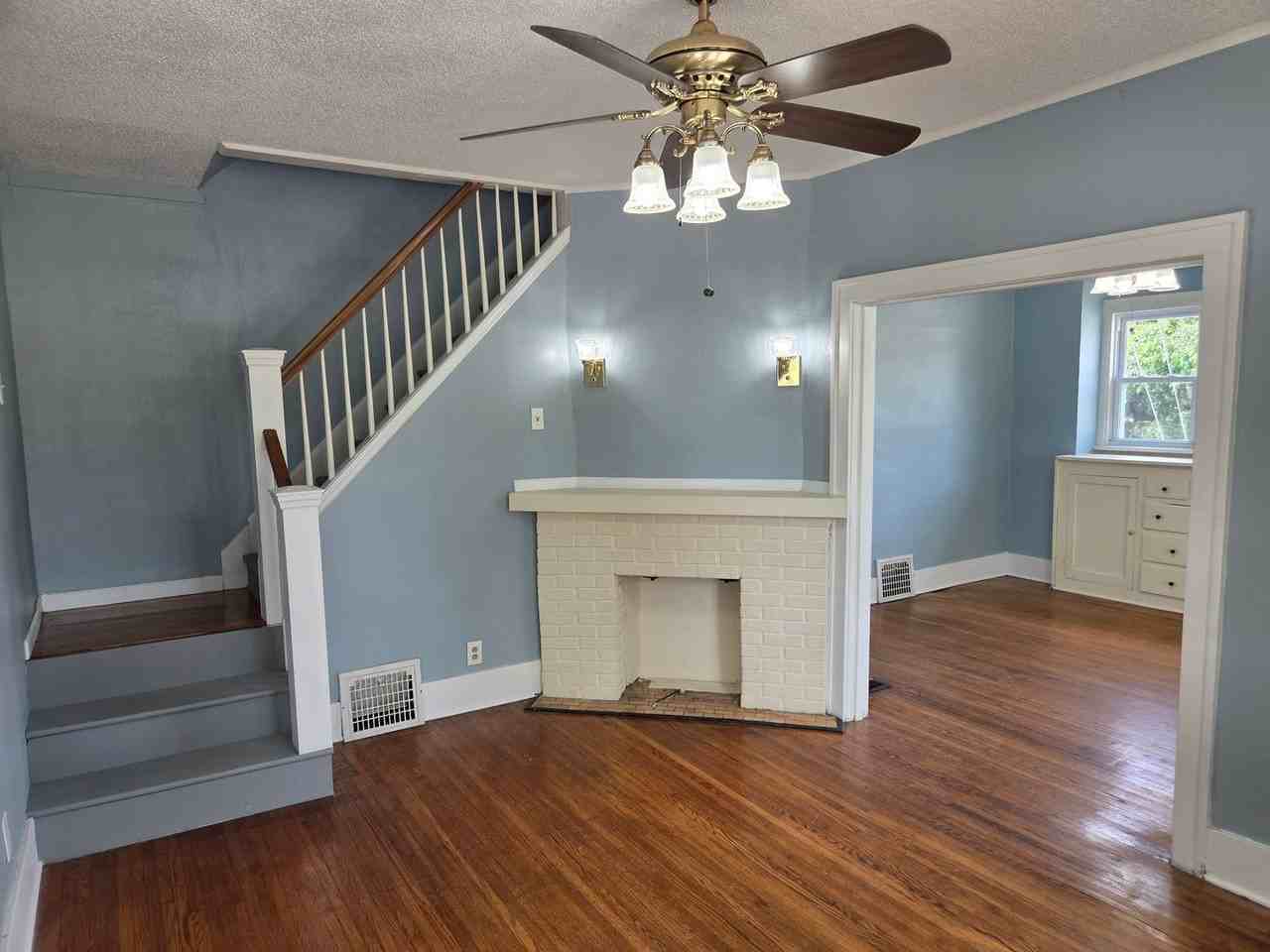 2319 N Sheridan Rd - Photo 5 of 6