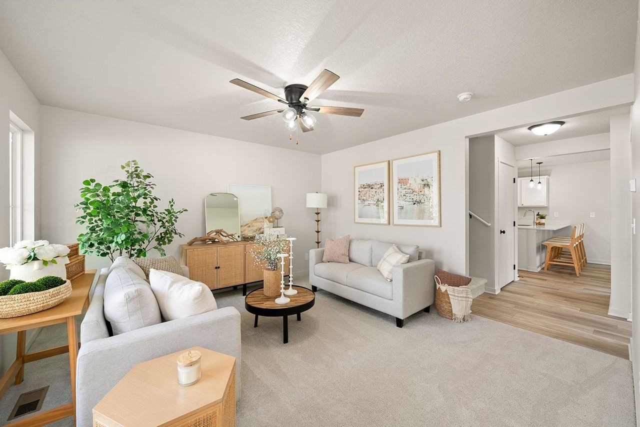 329 Freedom Way - Photo 3 of 16