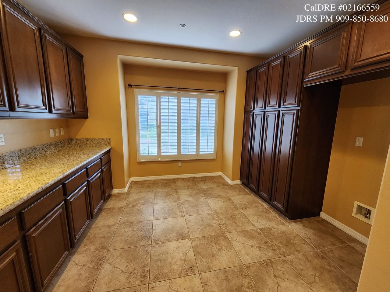 4135 Garvey Way - Photo 3 of 15