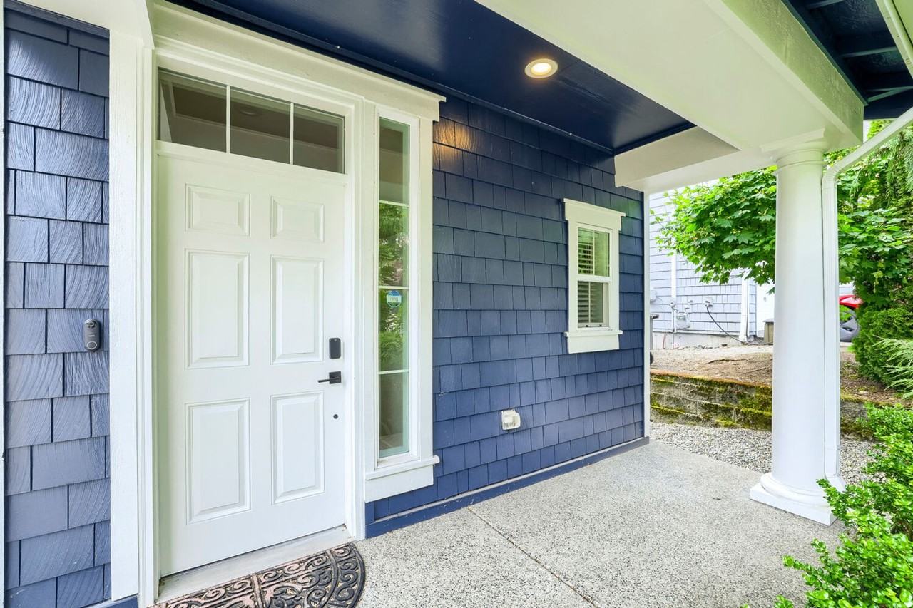 5060 163rd Pl Se - Photo 2 of 31