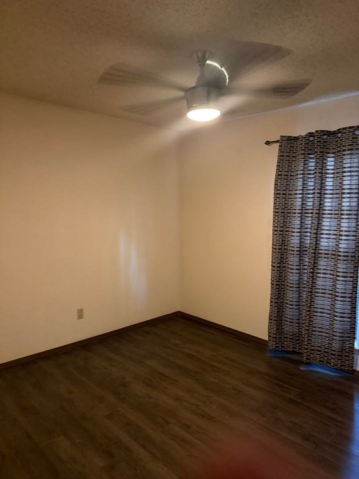 1503 M Cir - Photo 7 of 16
