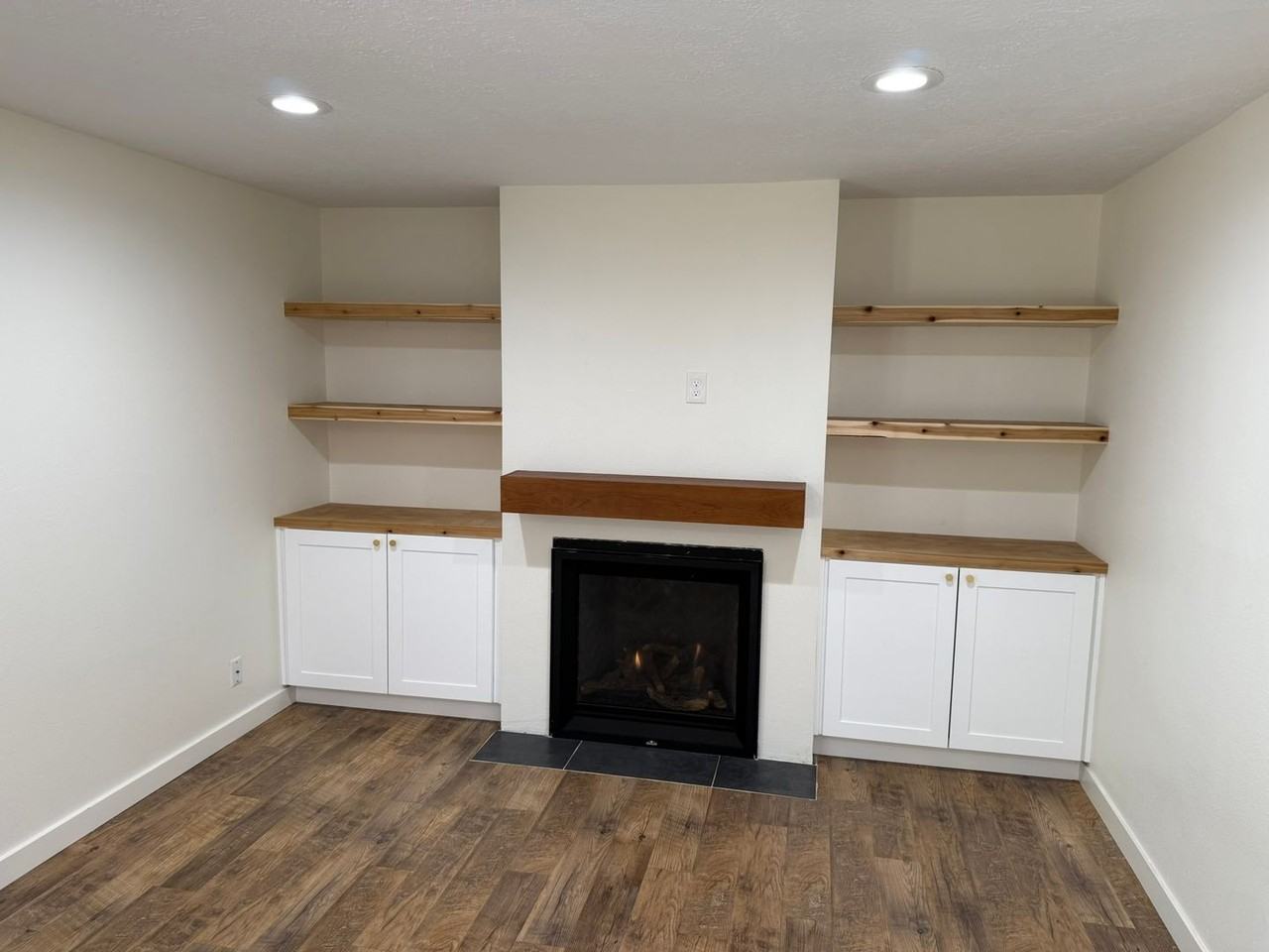 2637 Eastlake Dr Se - Photo 7 of 18