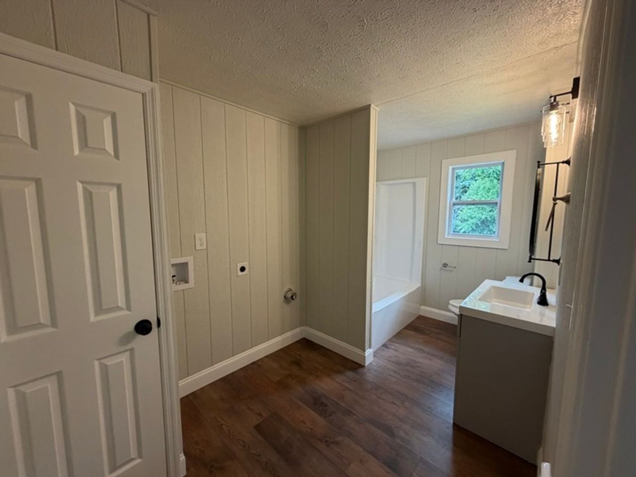 2860 Blue Ridge Dr - Photo 5 of 10