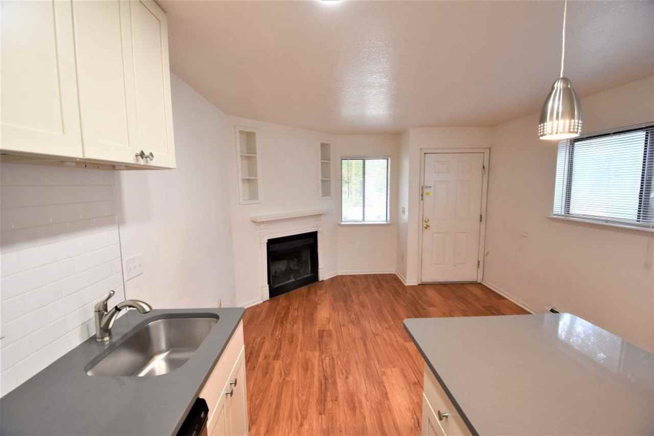 1818 Arapahoe Ave #1A - Photo 6 of 13