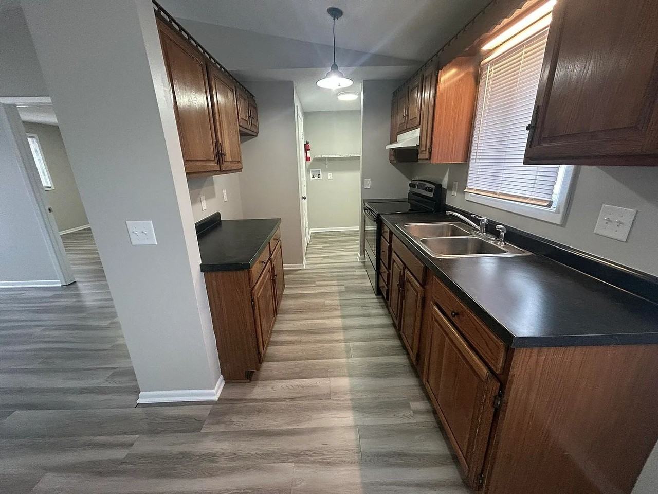 3618 2nd Ave - Photo 3 of 18