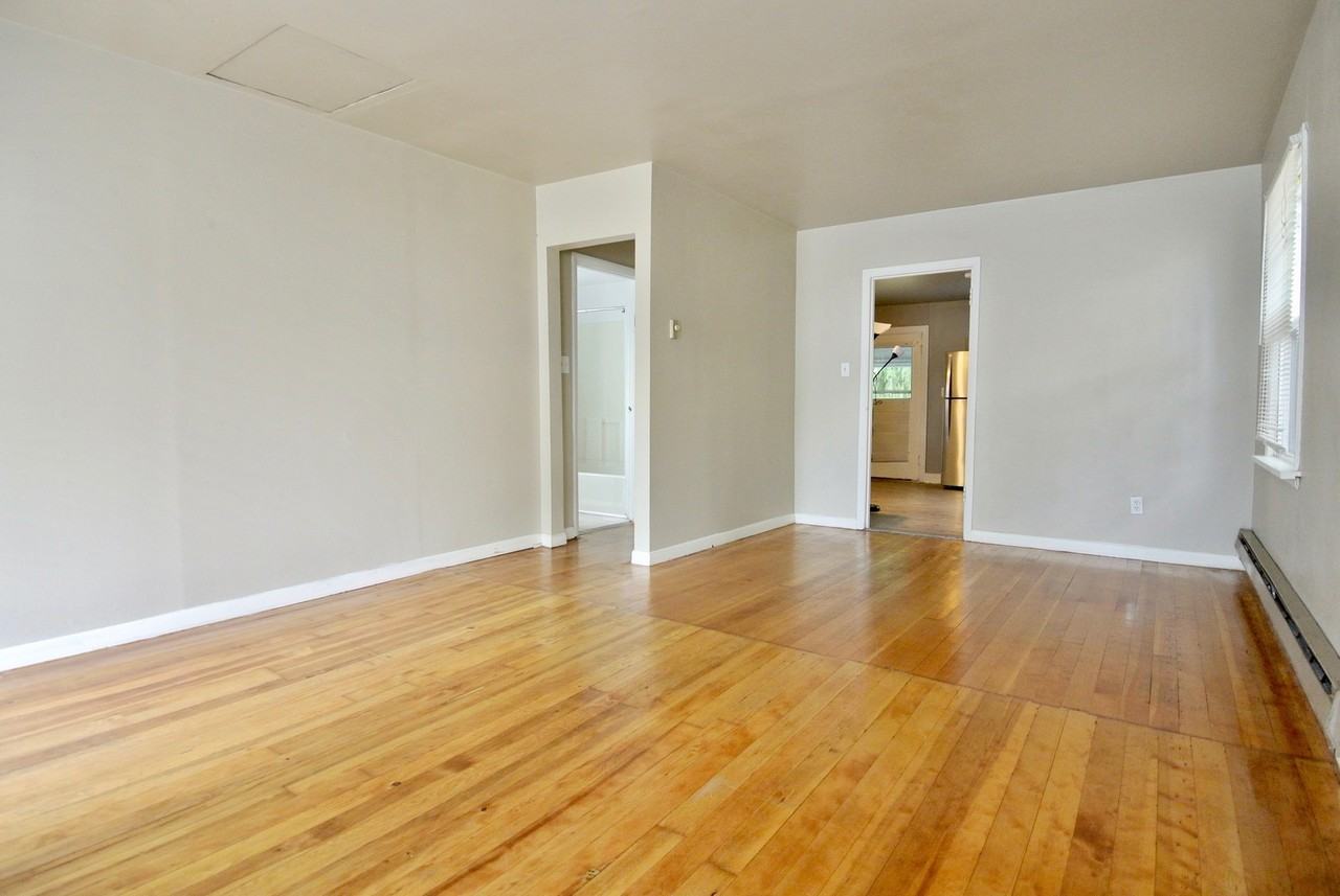 2333 N 116th St - Photo 3 of 18