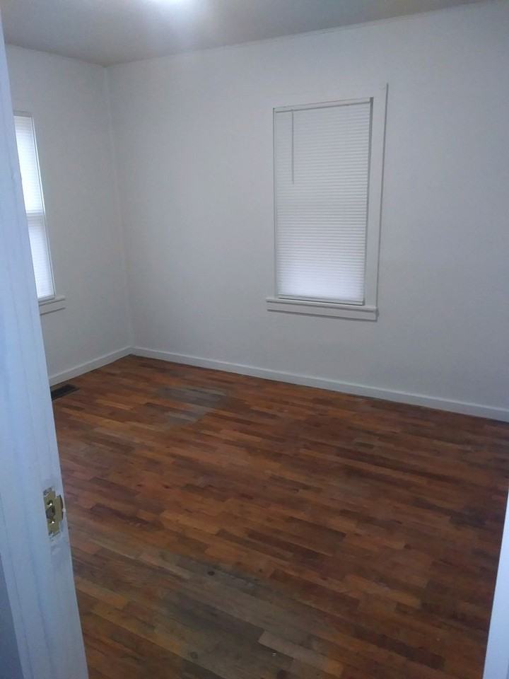 1202 Rex Ave - Photo 7 of 7