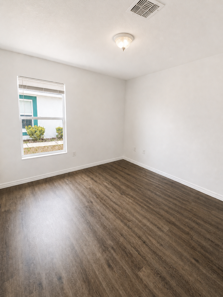 38627 Rose Ln - Photo 7 of 9
