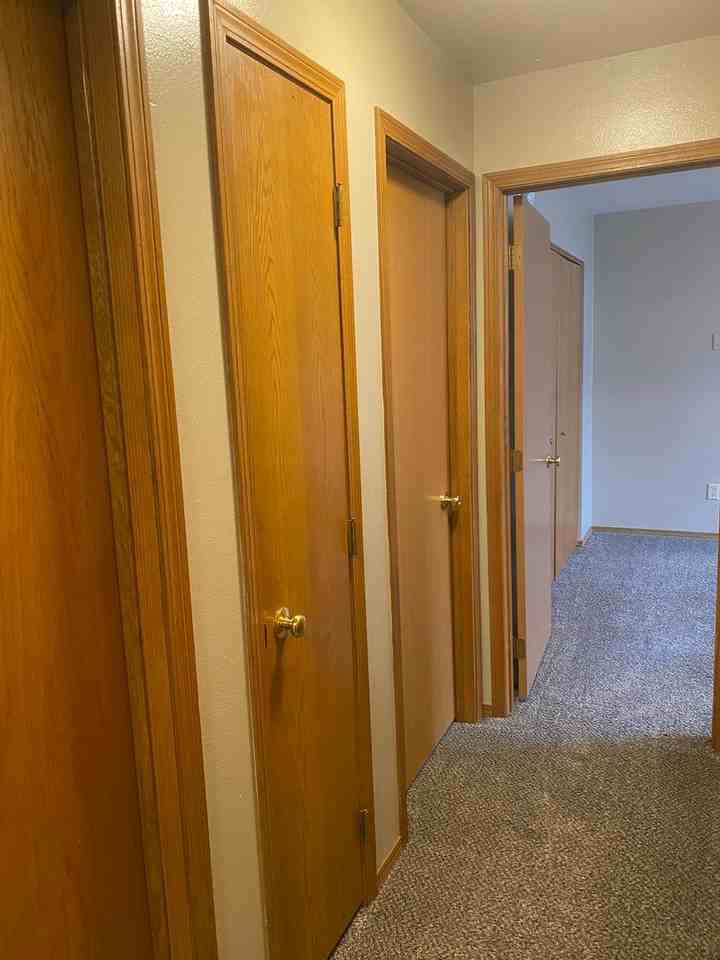 617 S 3rd St #B - Photo 5 of 19