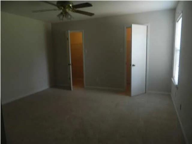 795 Royal Woods Dr W - Photo 6 of 14