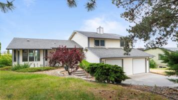 featured image of 212 Edgewood Dr