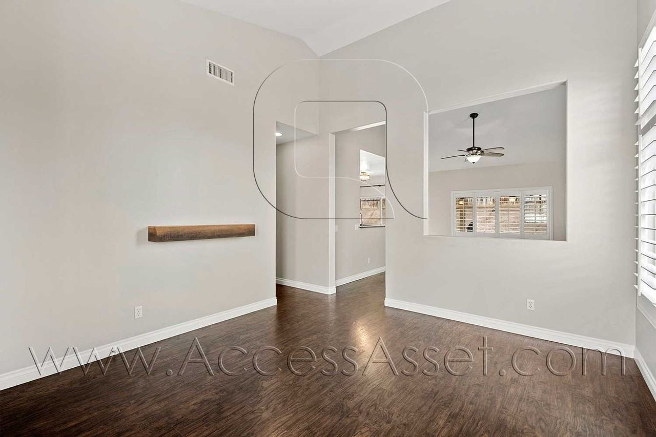 3324 Willow Park Cir - Photo 7 of 31