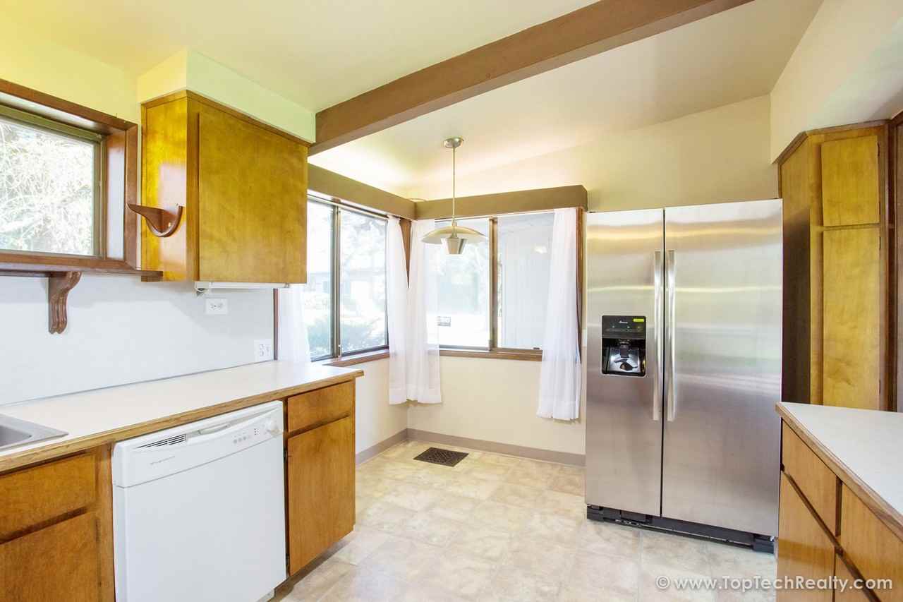 675 Nw 123rd Ave - Photo 6 of 24