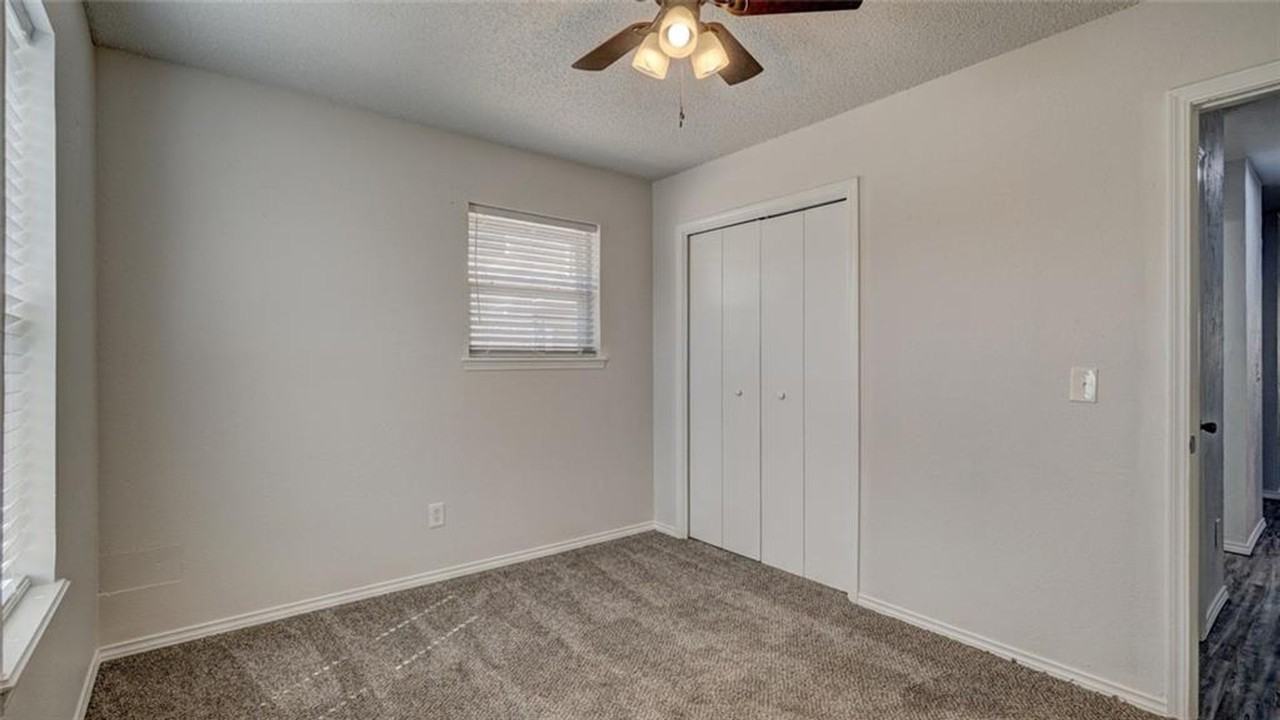 1116 Saint George Ave - Photo 5 of 20