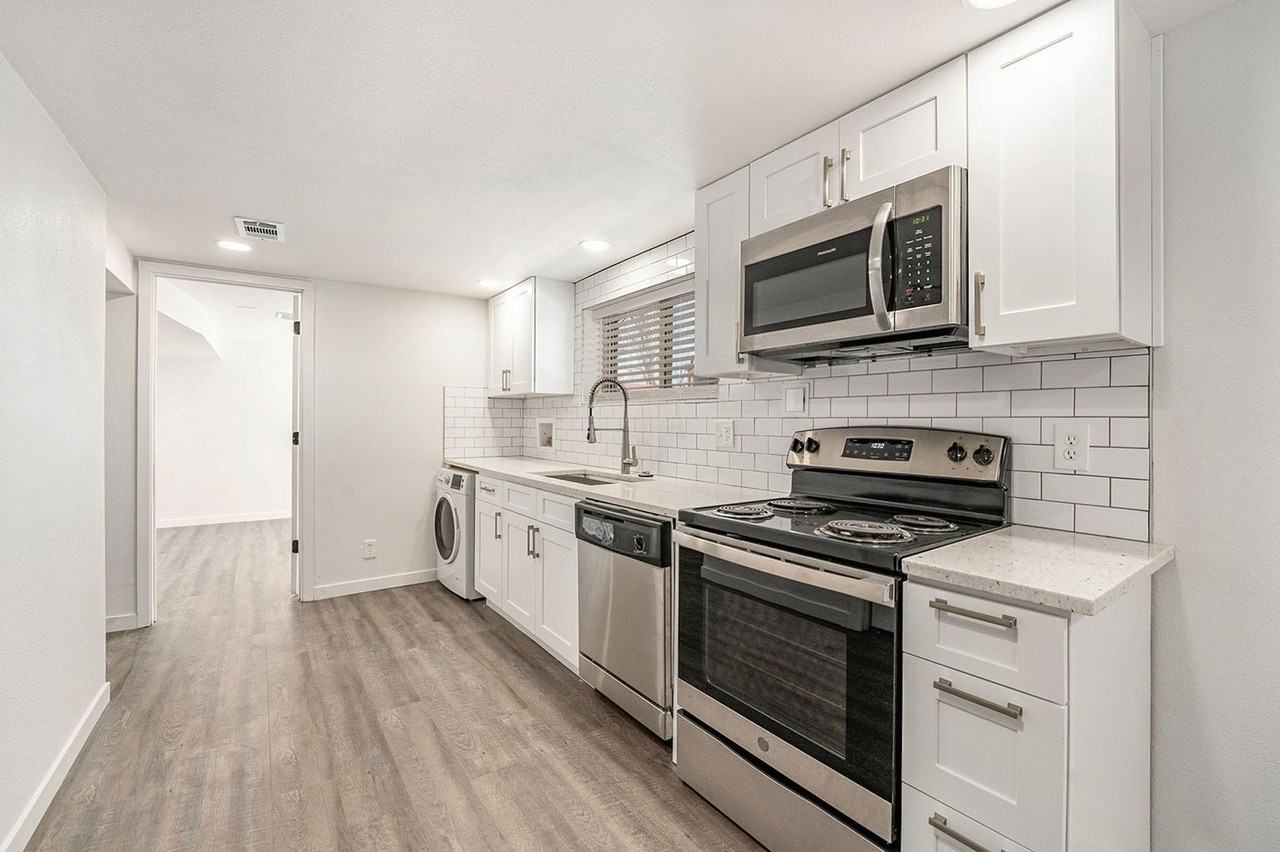 4728 Estes St #B - Photo 2 of 20