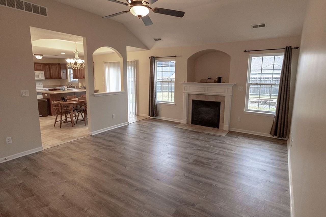 4203 Spring Cress Dr - Photo 4 of 33