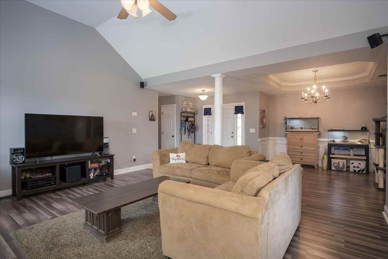 4516 Logans Way - Photo 7 of 28