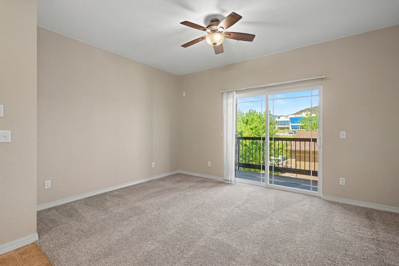 8846 S Kline St #202 - Photo 5 of 21