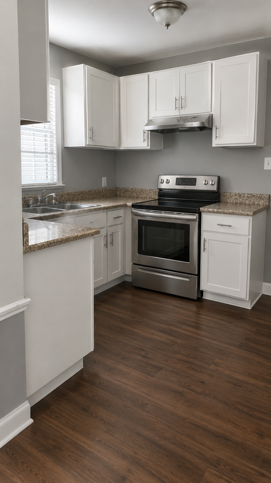211 Edison Dr - Photo 2 of 4