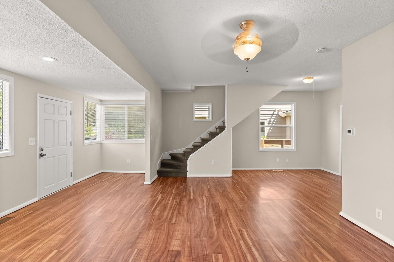 7110 Se Cora St - Photo 6 of 24
