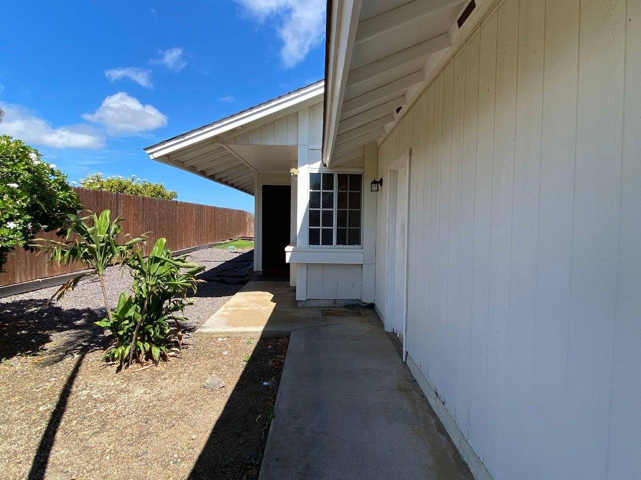 68-3692 Kimo Nui St - Photo 2 of 16