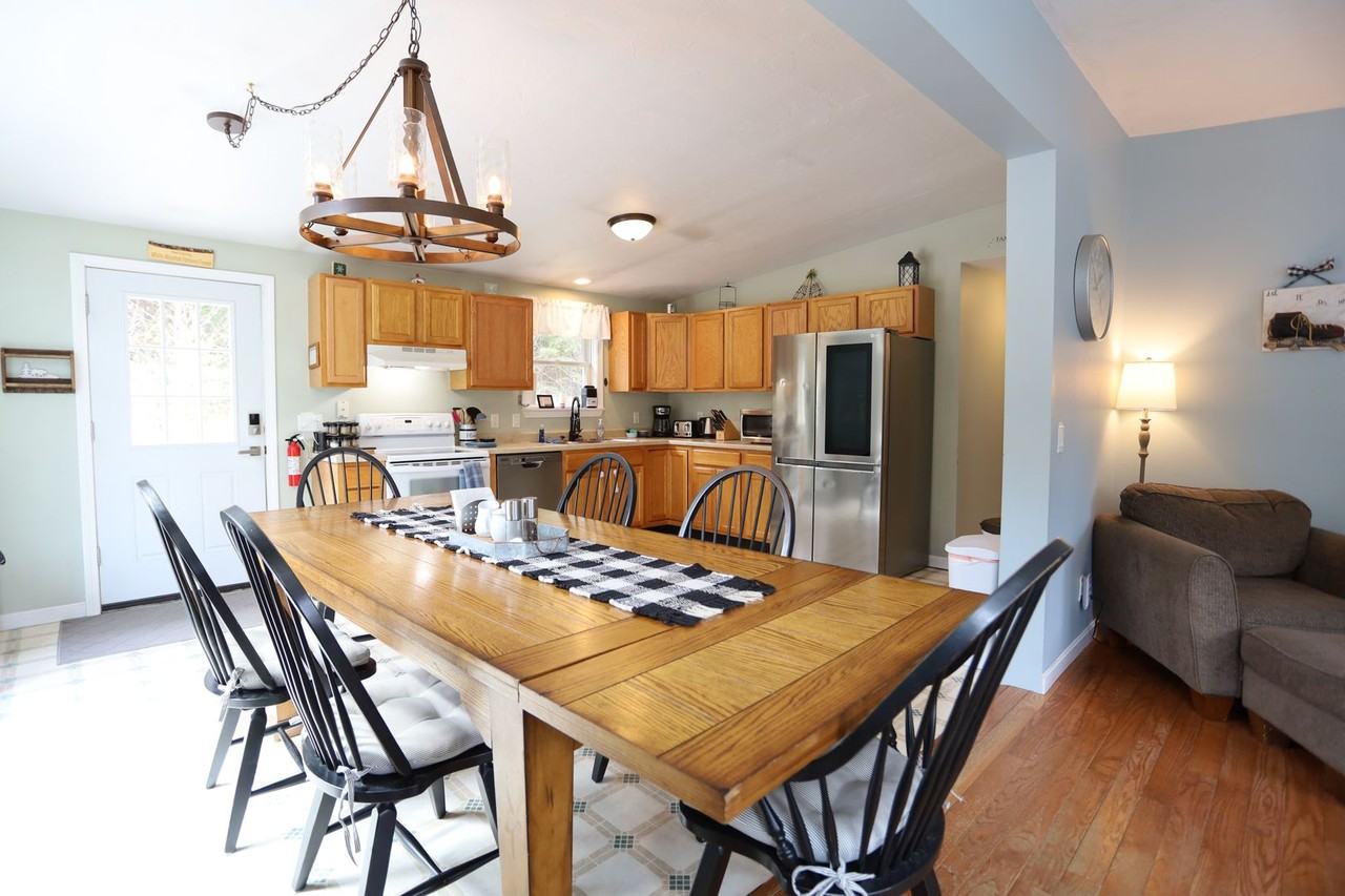 76 Bog Rd - Photo 2 of 13