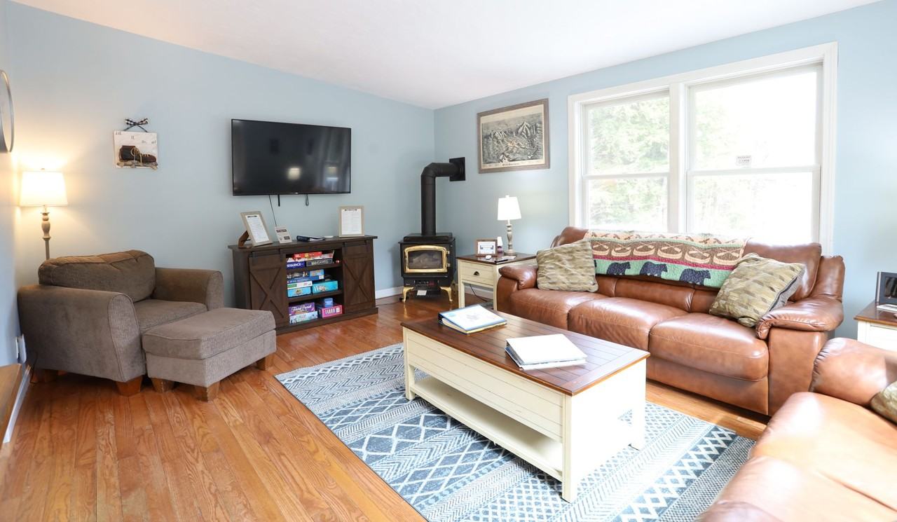 76 Bog Rd - Photo 3 of 13