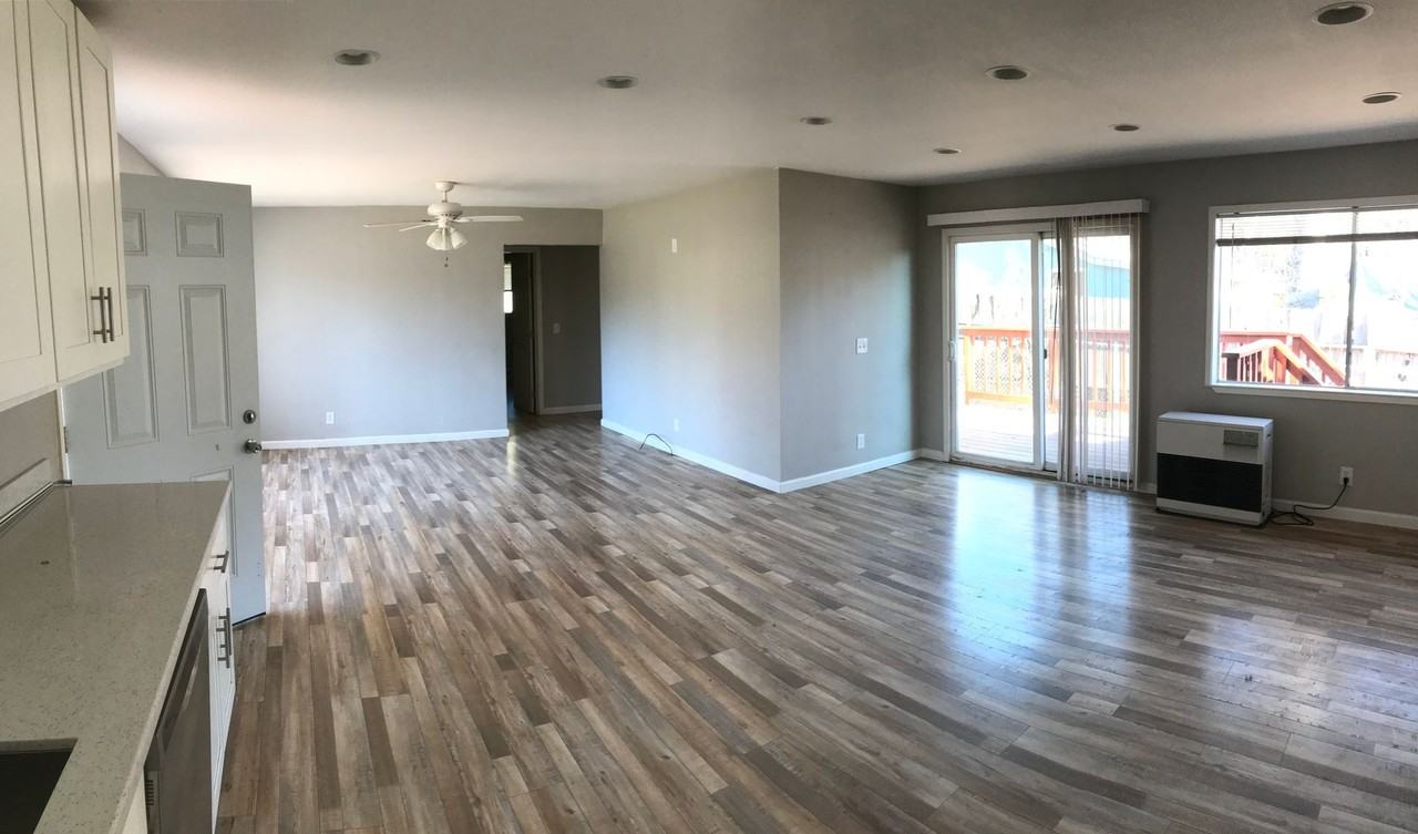 14601 Uhl Ave - Photo 2 of 4