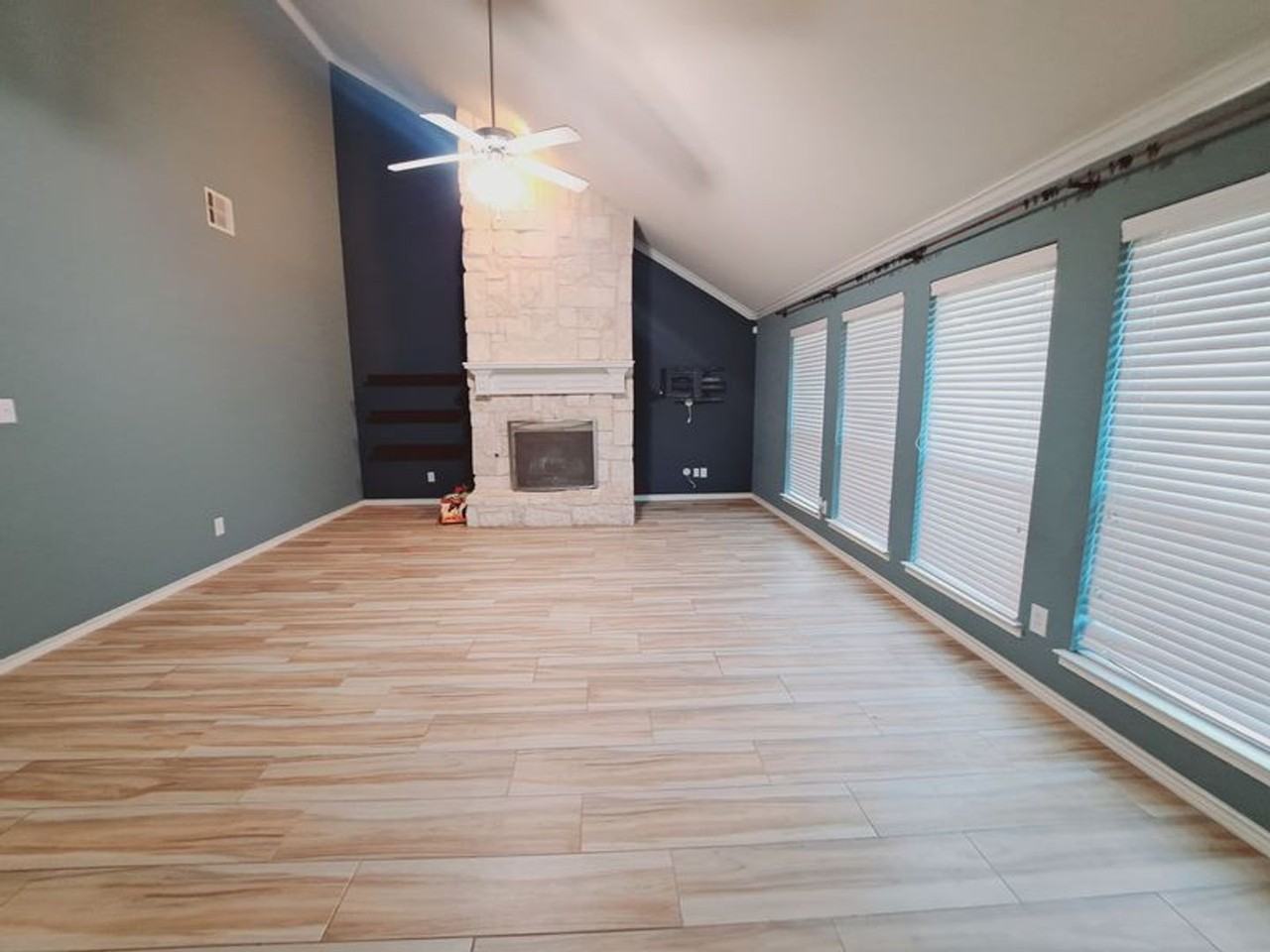 8408 Loma Alta Trl - Photo 5 of 21