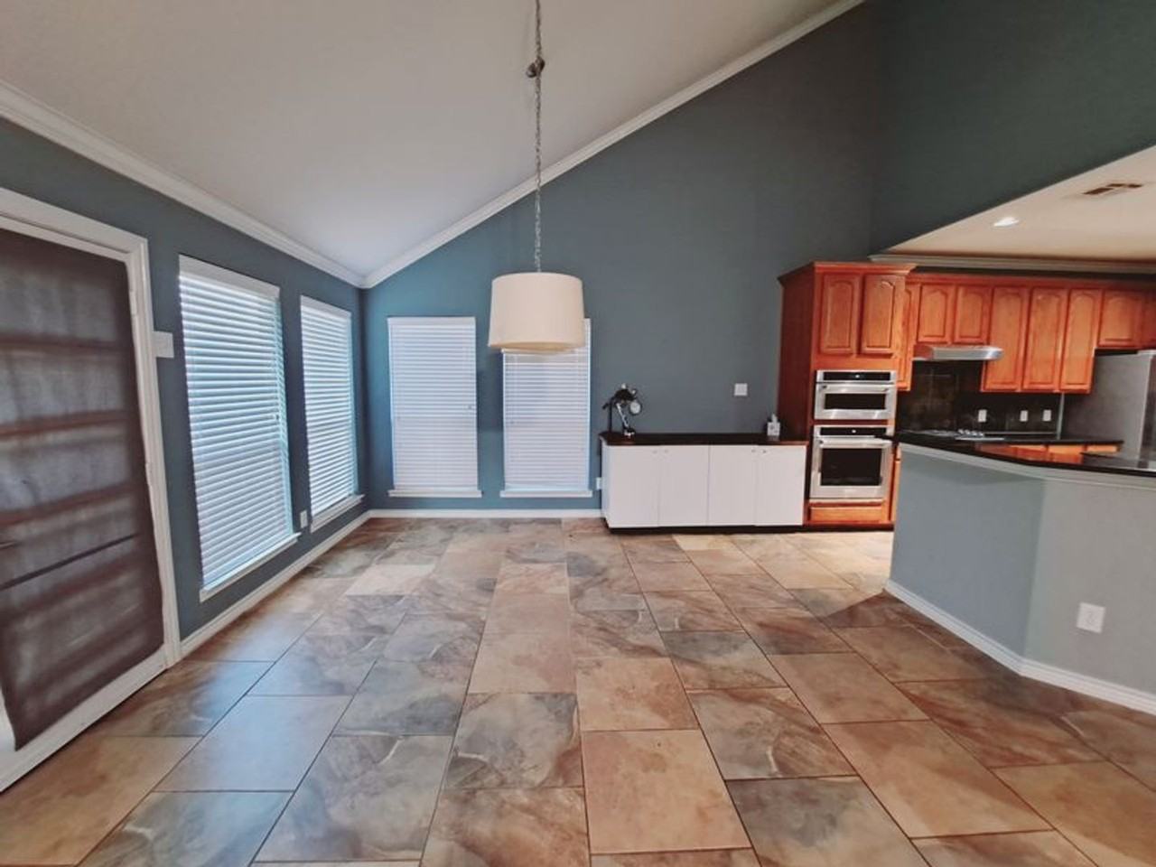 8408 Loma Alta Trl - Photo 6 of 21