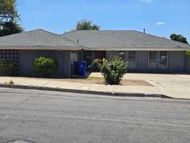 6925 Hyde Park Dr - Photo 1 of 1
