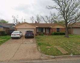 10912 N Blackwelder Ave - Photo 1 of 1