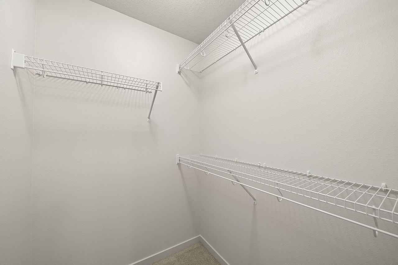 325 Freedom Way - Photo 5 of 15
